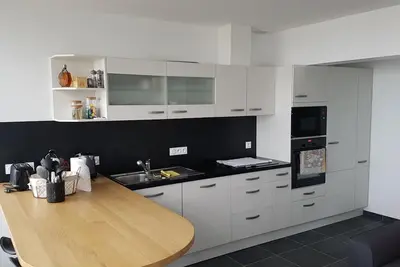 Image de Face à la Mer, appartement refait à neuf à 200 mètres de la plage