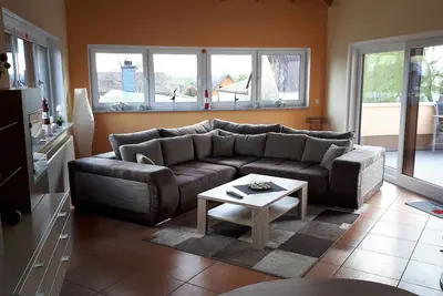 Image de Appartement / app. pour 6 personnes avec 120m² de vitrine (113354)