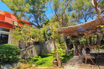 Image de Promotion T2/3 \"Romarin\" avec jardin villa provençale