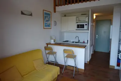 Image de studio-cabine avec mezzanine pour 2/4 personnes