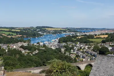 Image de Maison spacieuse à Cornouailles, vue sur la mer, parking dans la rue, pour 8 personnes, Nr Falmouth