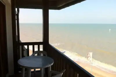Image de Joli 2 pièces et balcon sur mer à Blonville. Proche du centre-ville\/transports