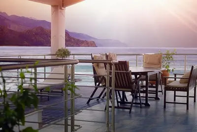 Image de Sea views at Gonis apartment in Paleochora village. 20m from beach and amenities