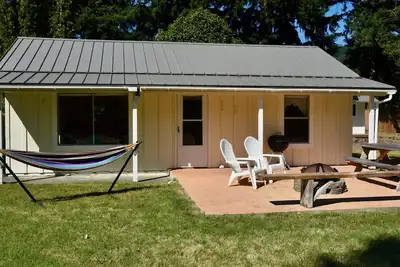 Image de Cozy Cottage sur la rivière Rogue
