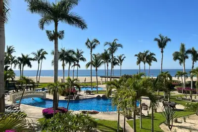 Image de Las Mananitas Penthouse Stunning & Spacious - Penthouse de luxe en bord de mer avec un grand balcon privé