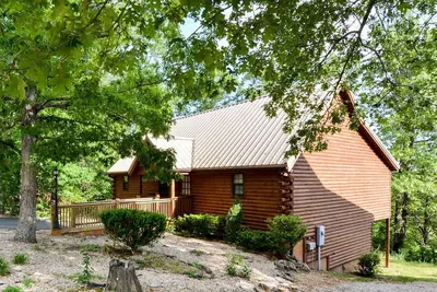 Image de Cabane de luxe Notch Estates, proche de Silver Dollar City - 4 suites Ă coucher, 2 salons, 2 piscines