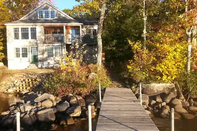 Image de Rêve de vacances! Escapade idyllique au long lac avec toutes les commodités dans un quartier calme