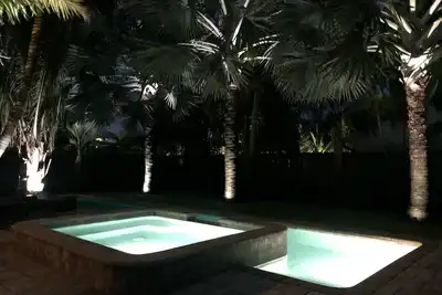Image de Private Paradise Oasis à quelques pas de Wilton Drive à Wilton Manors
