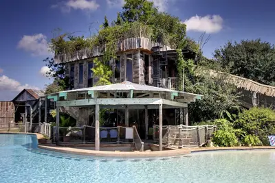 Image de Redwood Tree Haus - Cloud Lane