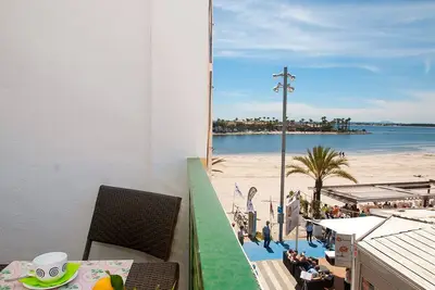 Image de Tout neuf, directement sur la plage de Alcúdia: le plus long de Majorque