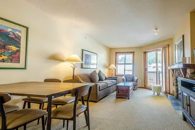 Image de Appartement 1 chambre dans le centre du village, ski in / out