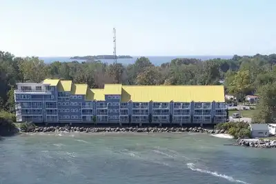 Image de Lake Erie Island Condo