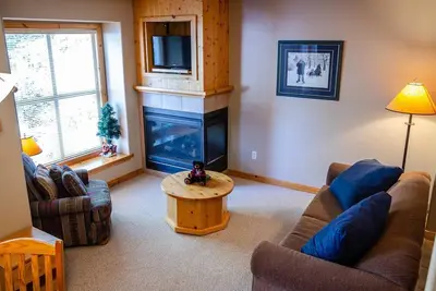 Image de Condo 1 chambre à l'étage supérieur avec accès facile aux pistes de ski