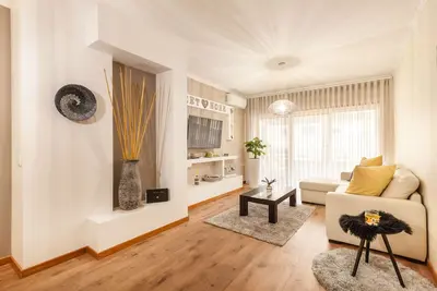 Image de Appartement Tournesol, confort et excellente décoration et excellent emplacement