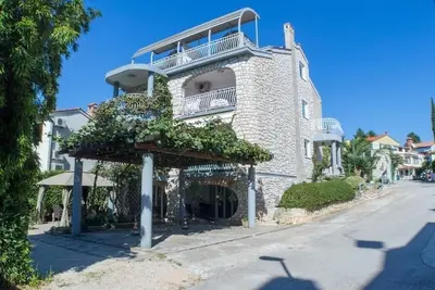 Image de Appartement dans Rovinj avec terrasse, Climatisation, Wifi, Machine Ă laver (4686-3)