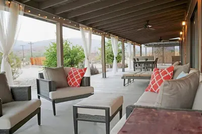 Image de Spacieuse maison 3br Borrego Springs, Ă pied du centre-ville, vue imprenable sur la montagne!