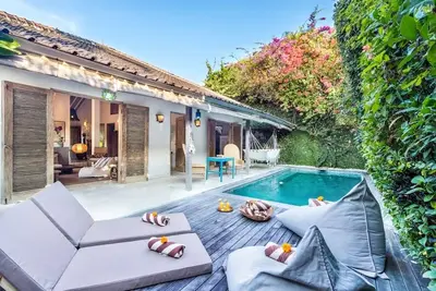 2 Br Villa près de la plage à Seminyak Oberoi