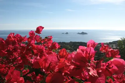 Appartement indépendant à 700 mètres de la mer avec vue panoramique
