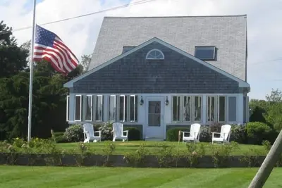 Image de Juillet semaines disponibles à prix réduit - belle maison en bord de mer. . . .