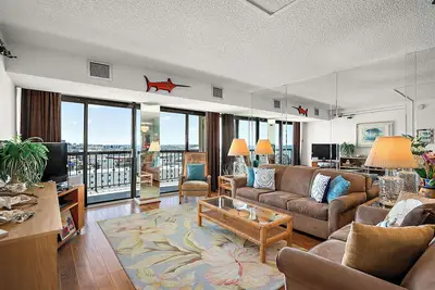 Image de Incroyable 2 chambres avec vue magnifique sur la mer depuis votre balcon privé
