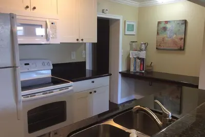 Image de Appartement privé dans les collines jusqu'à. . .