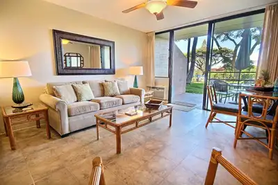 Image de Sunseekers à pied de la plage Kamaole I, One Of Maui est le meilleur pour la natation et couchers de soleil