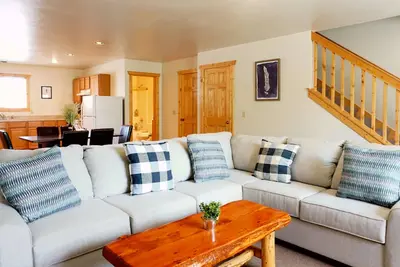 Image de The Aspen - Condo familial confortable, Ă seulement deux minutes de Yellowstone