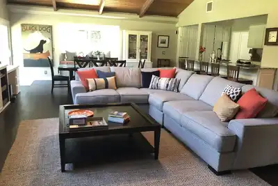Image de Wine Country Home - Pas de fêtes ni d'événements