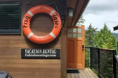 Image de Chalet spectaculaire avec vue sur l'océan à Port Renfrew (Animaux acceptés! )