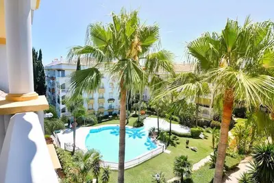 Image de Incroyable 2 chambres 5 minutes à pied de la plage, Marbella Golden Mile!