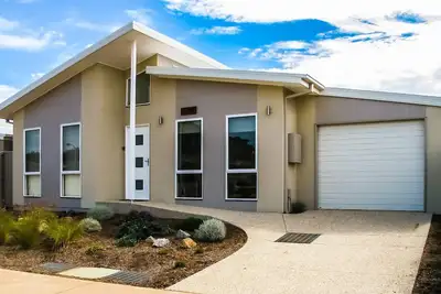 Image de Séquoia - Cowes, Vic