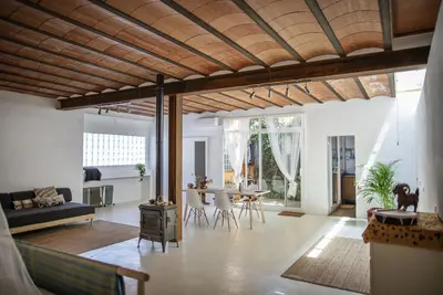 Image de Beau loft à Barcelone entouré par la nature dans un emplacement génial, wiffi gratuit