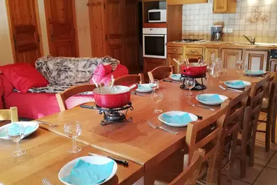 Image de Appartement dans très beau chalet à 20 m des commerces et  téléski