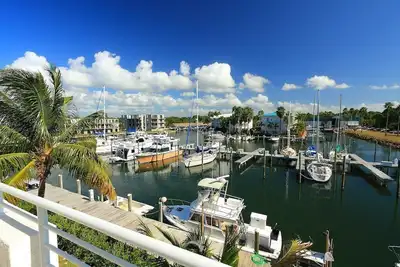 Image de Cape Haze Marina - Accès au golfe - À quelques minutes des plages de Boca Grande et Englewood