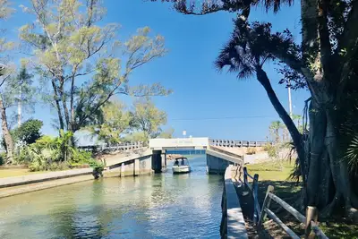 Image de Loveshack sur le Bayou
