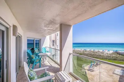 Image de Récemment mis à jour condo 1 ch à Regency Towers 406 East! Chaises de plage Gratuit!