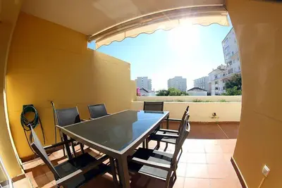 Image de Proche du port et des plages terrasse plein Sud