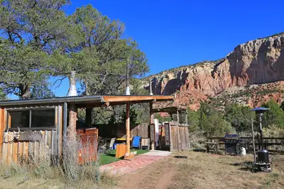 Image de Cabine Glamping Off Grid Anasazi Wilderness