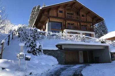 Image de Chalet des Merveilles, Grand chalet, calme, lumineux, vue imprenable Mt Blanc