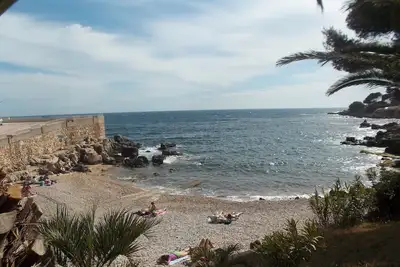 Image de Bandol- Bel appartement-80 m de la Mer -4 pers- 10 min Ă pied du centre ville