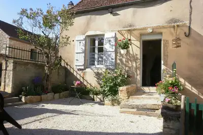 Image de Maison très confortable dans un petit village au Calme. à 4 km des commerces