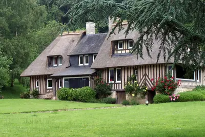 Image de Le Domaine des Herbes, Ă 5 km de Deauville et Trouville, 12 km de Honfleur
