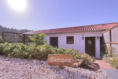 Image de La maison en bambou près de la plage