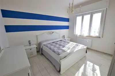 Image de Appartement rénové en bord de mer