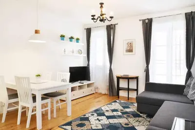 Image de Centre-ville de Lisbonne, confortable appartement 1 Br 3 - CheckinHome