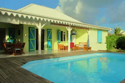 Villa avec piscine proche plage (Mqsl11 6 pers)