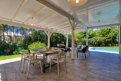 Villa piscine 300m de la plage (Mqsl17 4p)