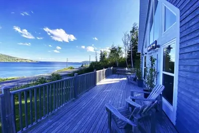 Image de Juste Terminé Coastal Cottage sur la baie de Baddeck