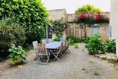 Image de Belle Vue - Belle maison, piscine privée et jardins