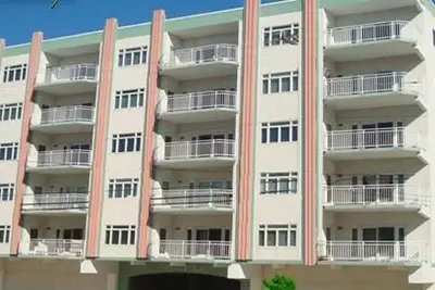 Image de * 2019 * Condo Beach Block Disponible